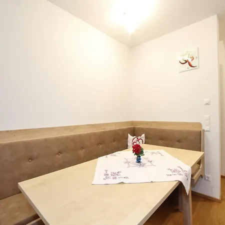 アパート In Neukirchen Near Lift *