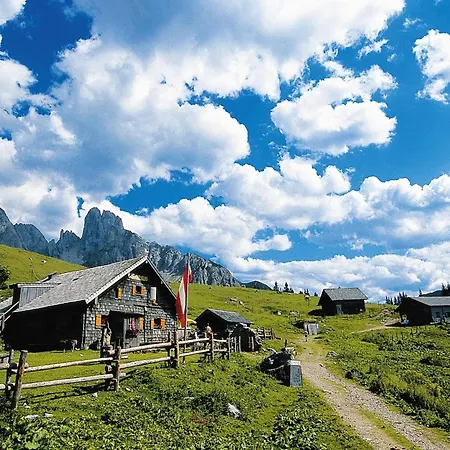 Lägenhet In Neukirchen Near Lift *